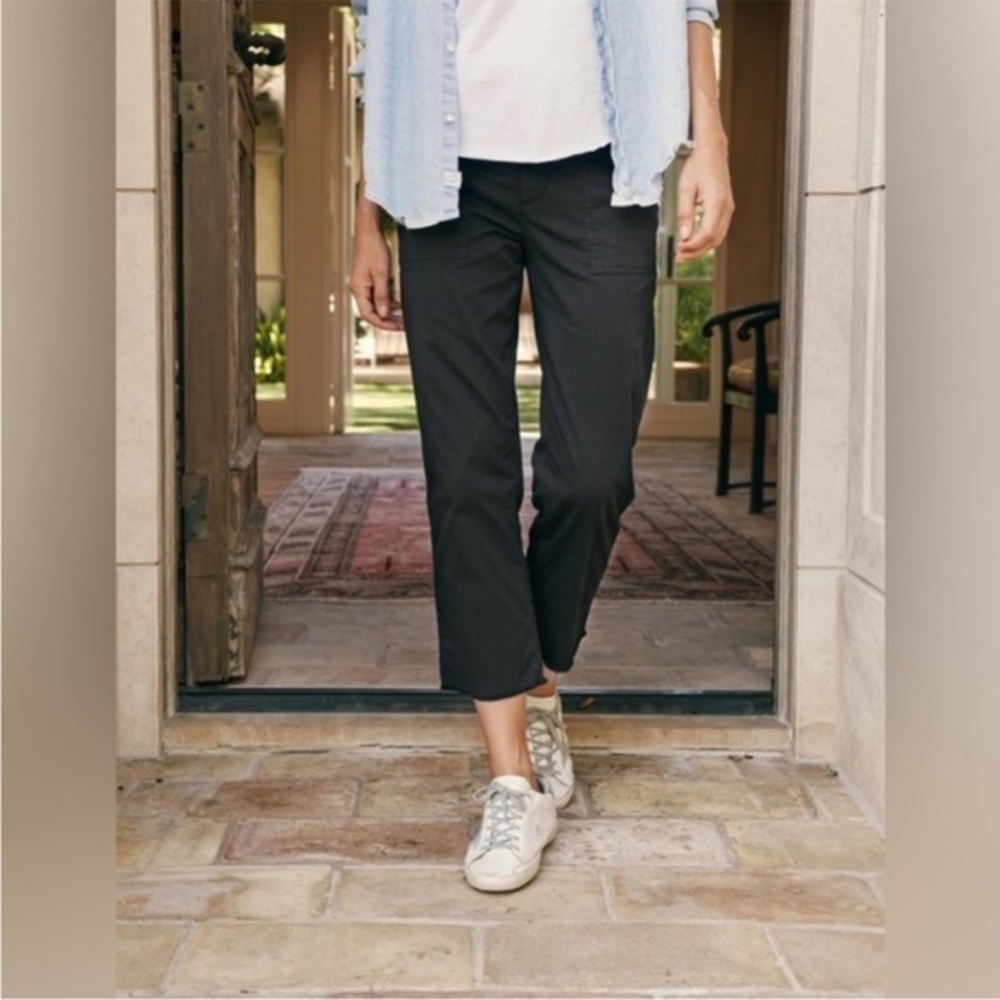 Frank & Eileen Blackstone Utility Pants Italian
Performance Twill Washed black